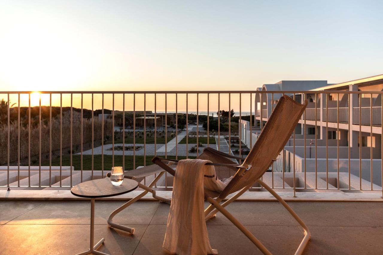 Alero Seaside Skyros Resort Exterior photo
